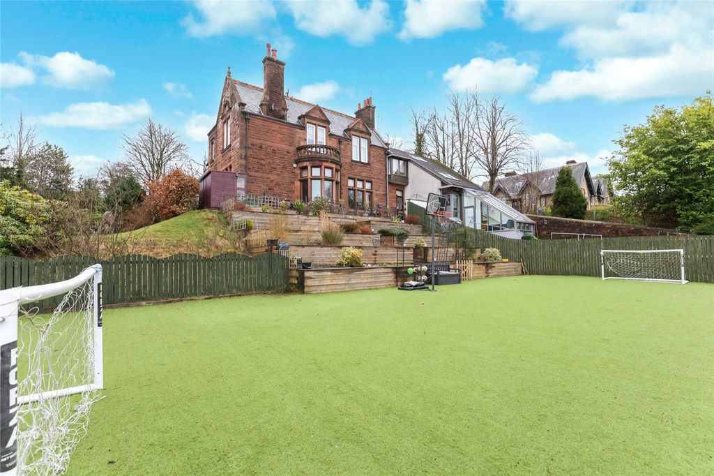 Property photo 1 of 21 Picture No. 14