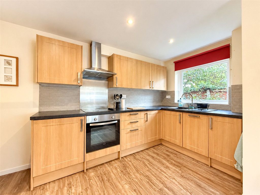 Property photo 3 of 11 Picture No. 05