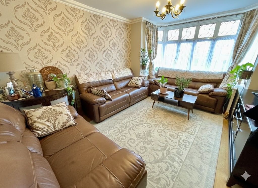 Property photo 2 of 10 4779742