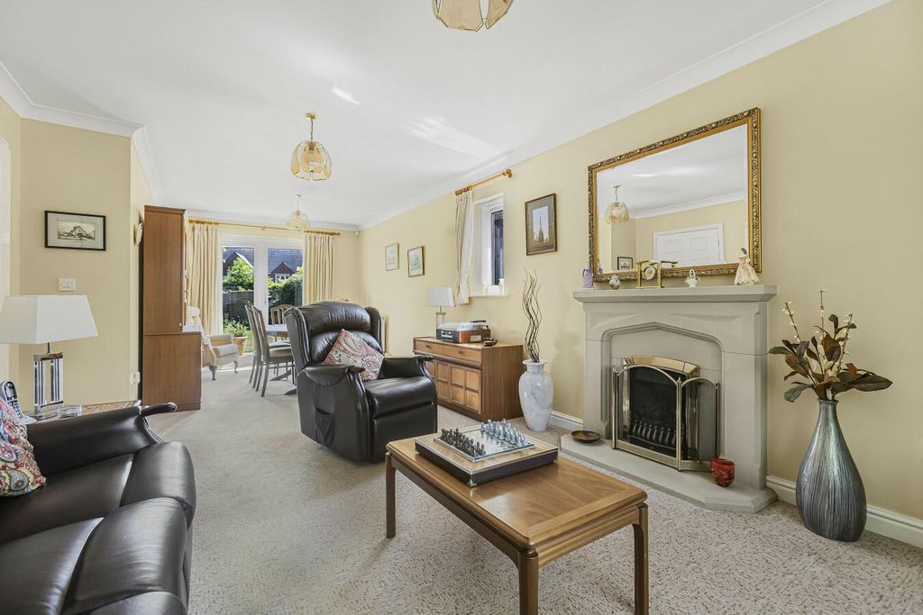 Property photo 3 of 26 3887723_Preview.Jpg