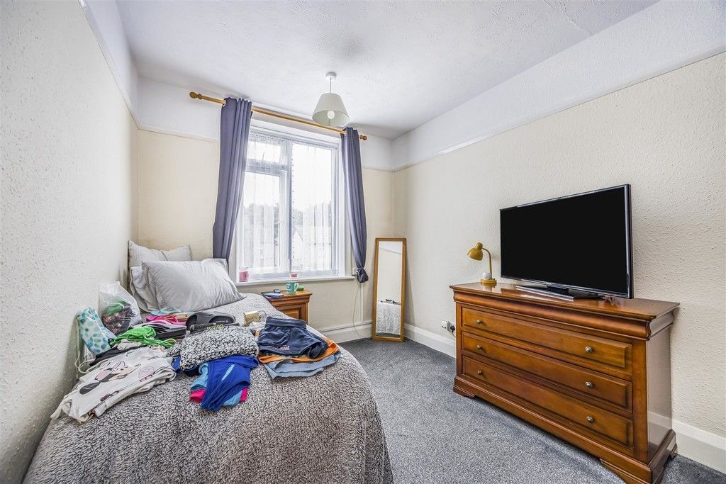 Property photo 3 of 11 7