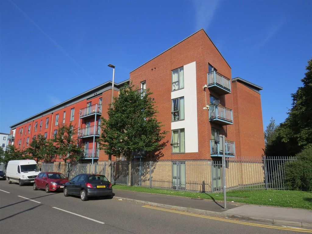 Property photo 1 of 9