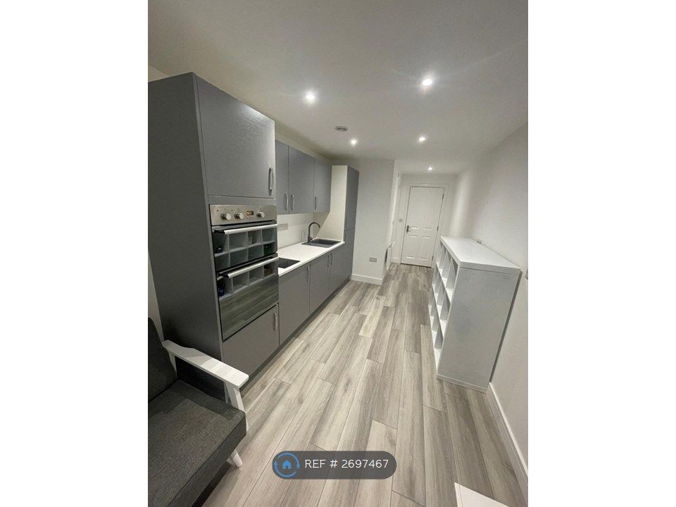 Property photo 1 of 4