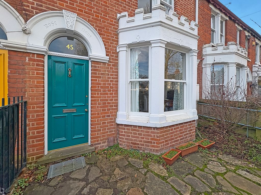 Property photo 1 of 23