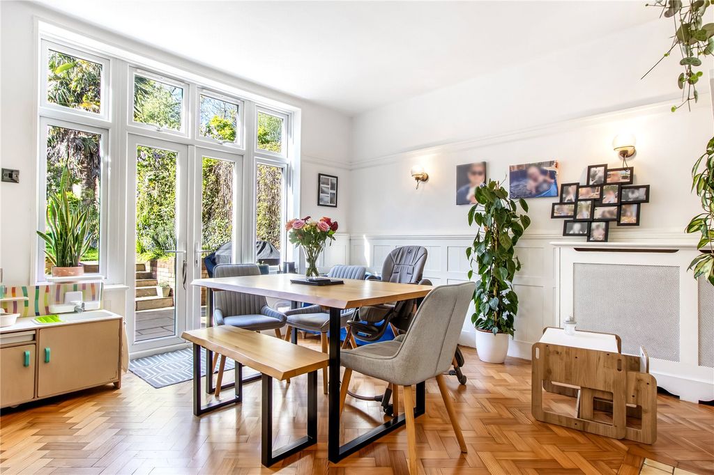 Property photo 1 of 19 Picture No. 13