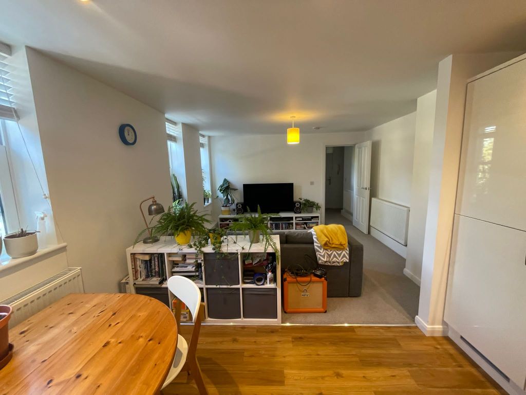 Property photo 3 of 5