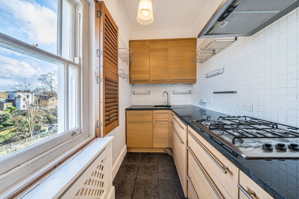 Property photo 3 of 11 Picture No. 07