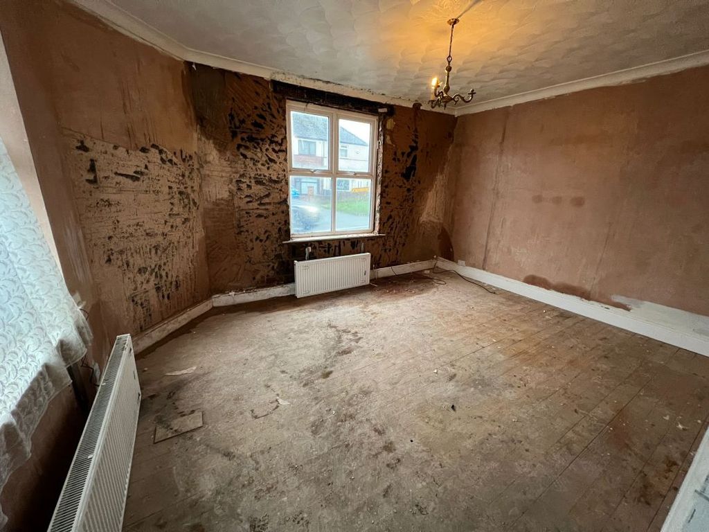 Property photo 3 of 10 Image 3