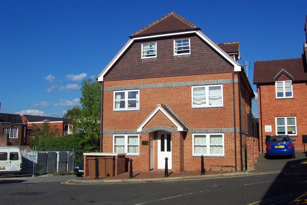 Property photo 1 of 7