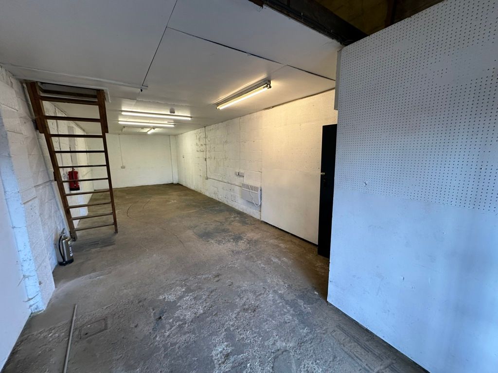 Property photo 2 of 6 Photo 2