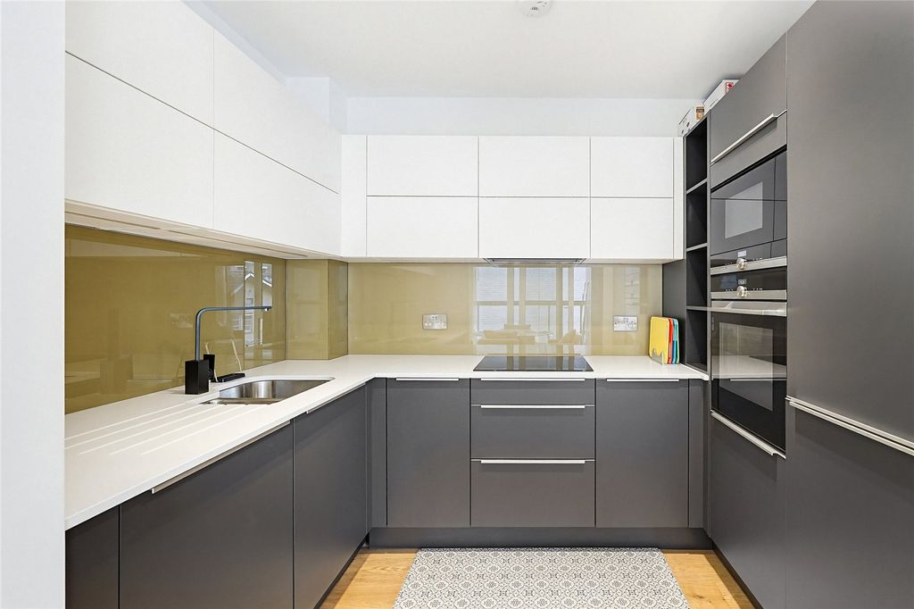 Property photo 2 of 14 Picture No. 09