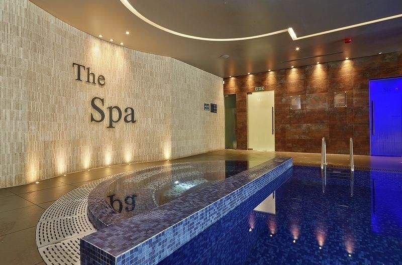 Property photo 3 of 15 Spa 2.Jpg