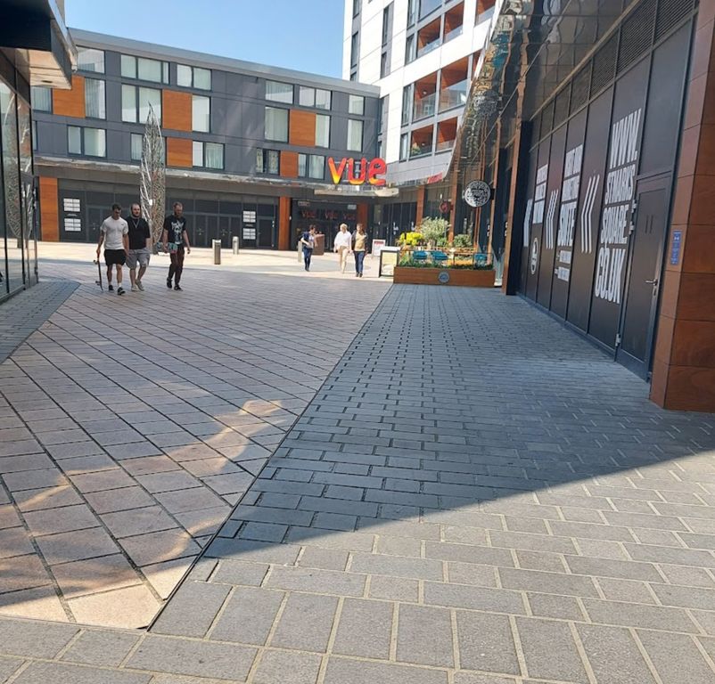 Property photo 2 of 11