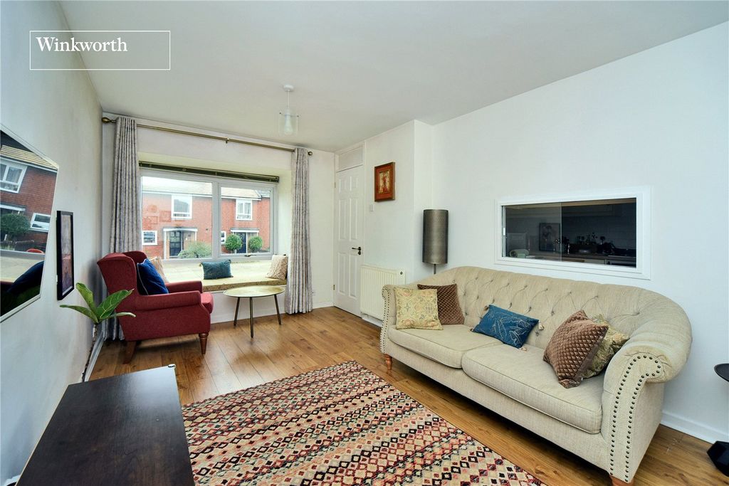 Property photo 3 of 12 Picture No. 13