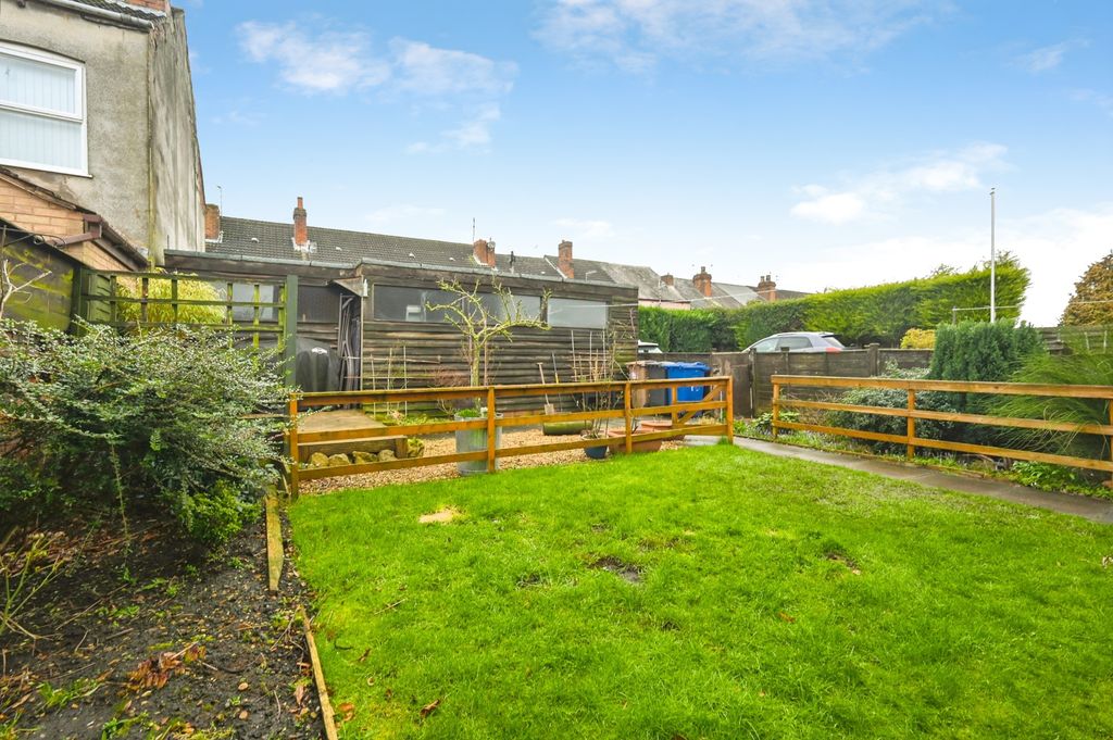 Property photo 2 of 14