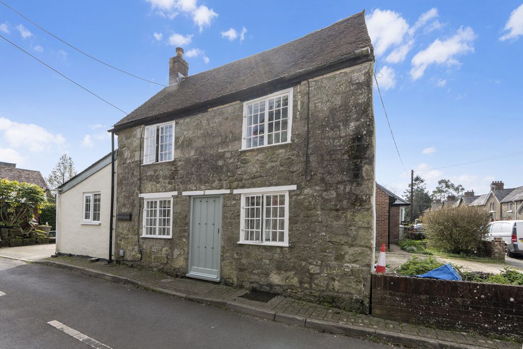 Property photo 1 of 19