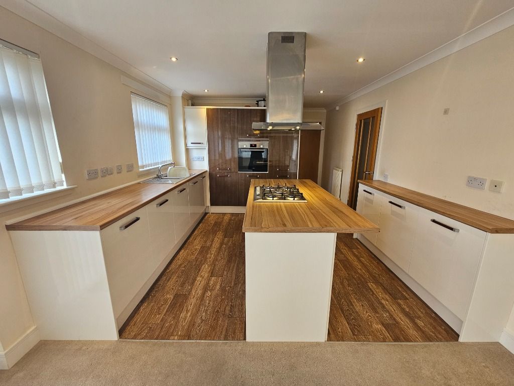 Property photo 2 of 18 Photo 2