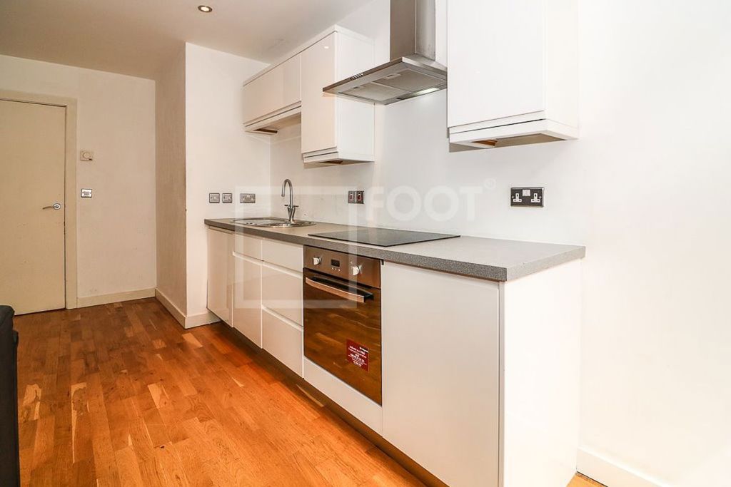 Property photo 2 of 26