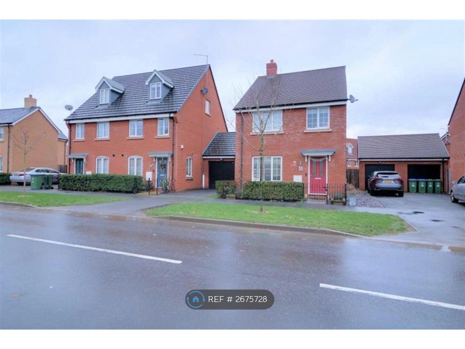 Property photo 3 of 12