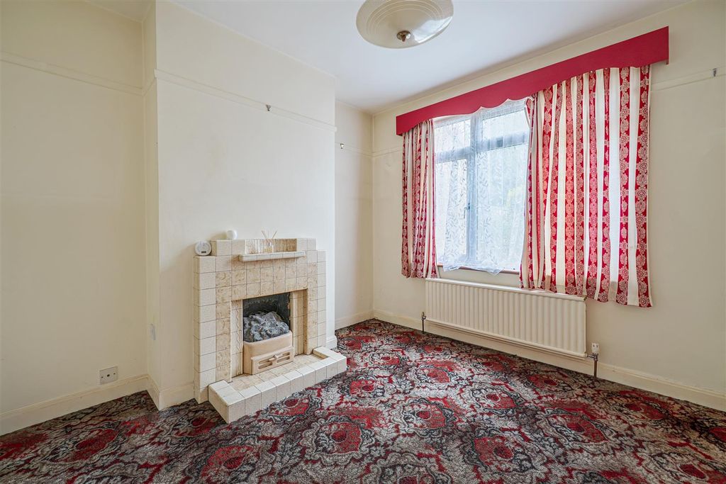 Property photo 3 of 20 1514090-7-6A97E7977c5Bd-Arw.Jpg