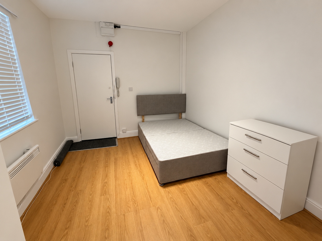 Property photo 1 of 4