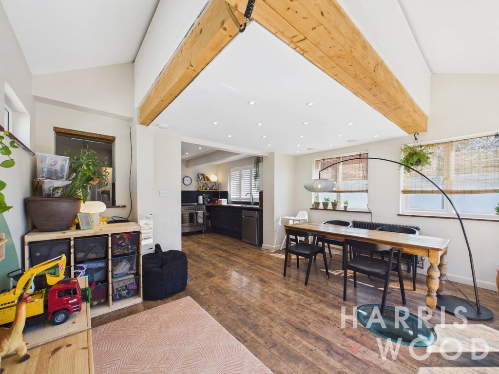 Property photo 3 of 23 3944053