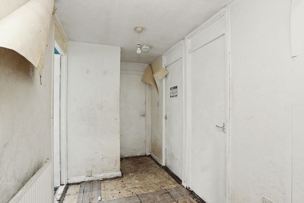 Property photo 2 of 11 39 Miniott Walk, Hemlington, Middlesbrough, Cleveland, Ts8 9Na
