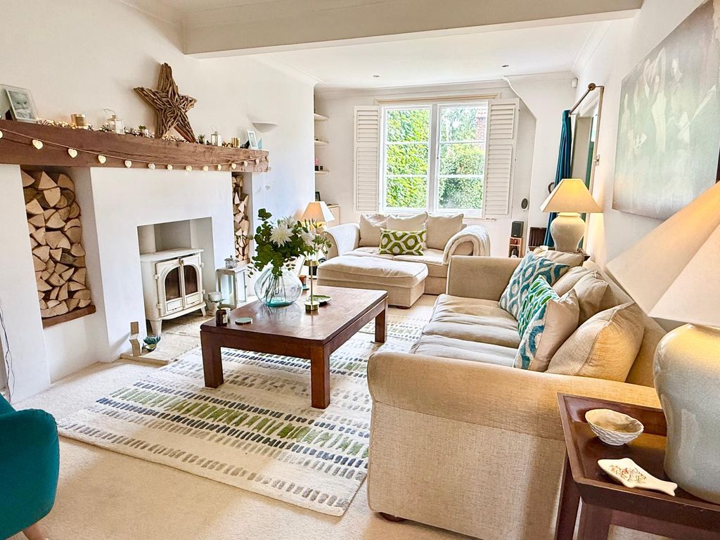 Property photo 3 of 14 Sitting Room