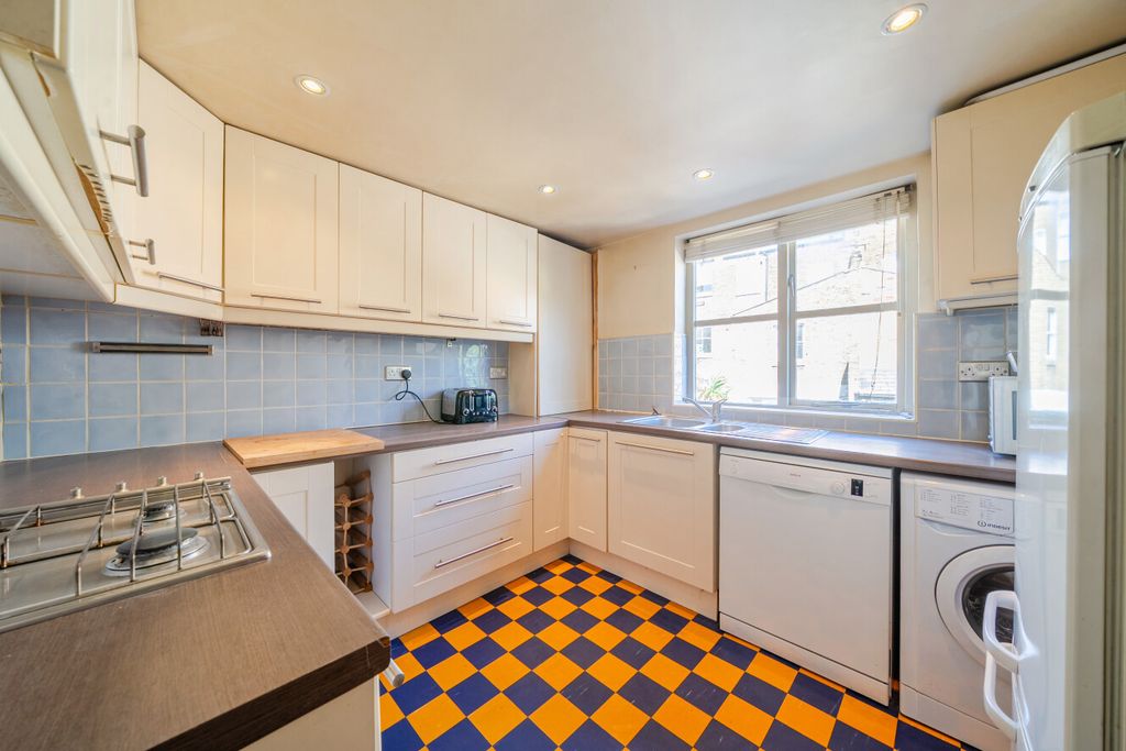 Property photo 3 of 21 1513016-2-1A0395d...