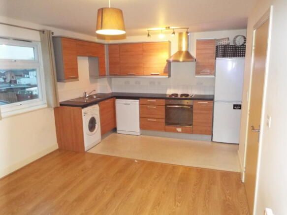 Property photo 2 of 8