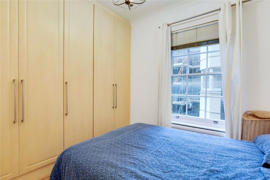 Property photo 3 of 11 Picture No. 52