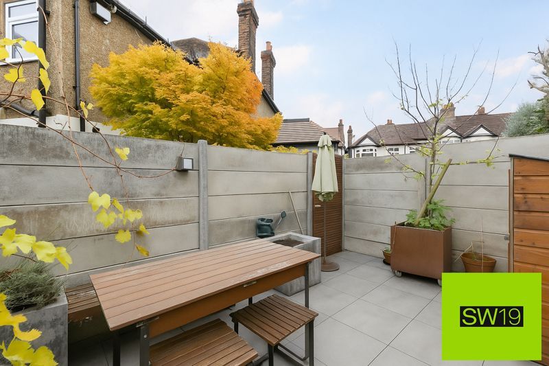 Property photo 2 of 10 Photo 8