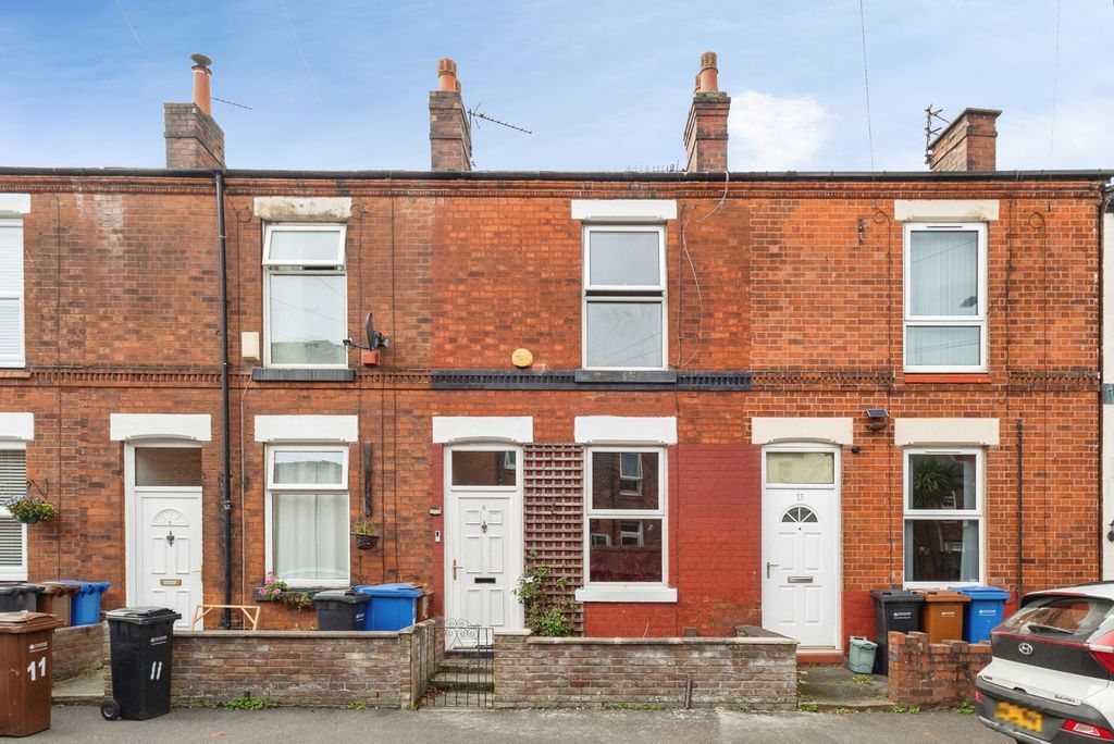 Property photo 1 of 17 Pbox-Img.Jpg