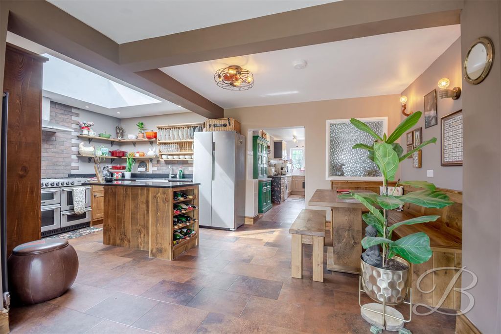 Property photo 3 of 61 Ccltd-52.Jpg