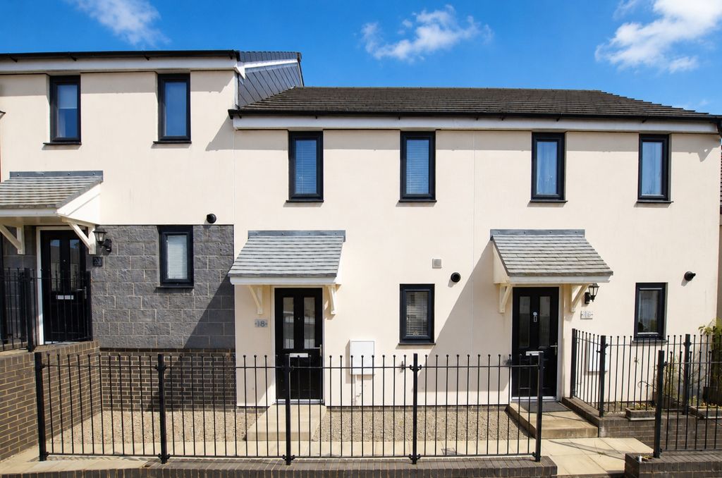 Property photo 1 of 10 Tps Bodmin 01208 74182 1