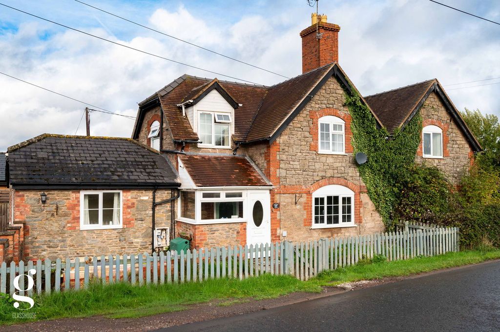 Property photo 1 of 24