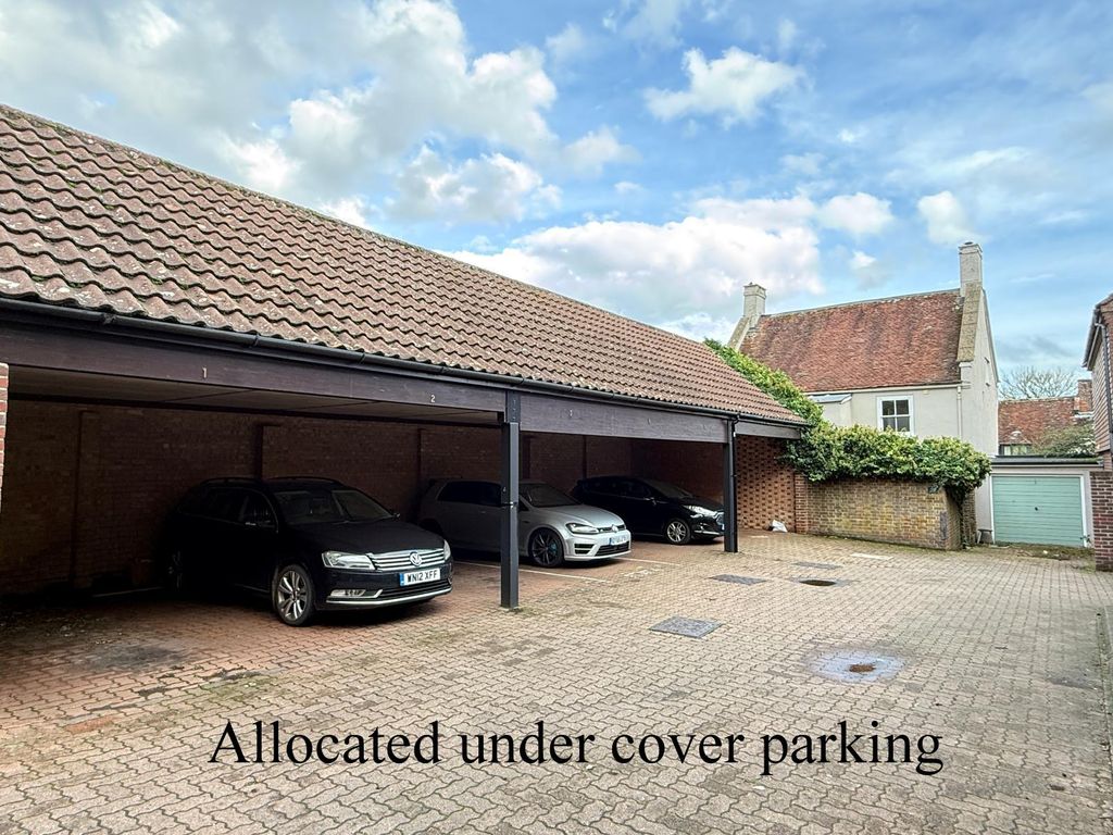 Property photo 2 of 6 Gallery