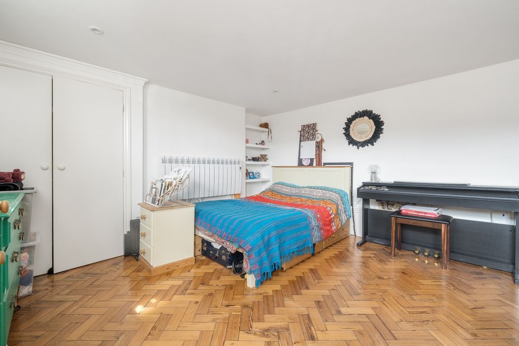 Additional image 11 of 3 bed flat for saleThe Old School, Geneva Place, Bideford, Devon EX39