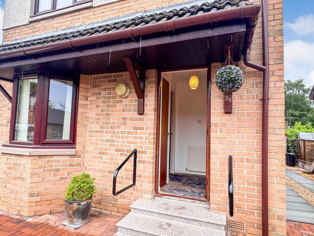 Property photo 2 of 22
