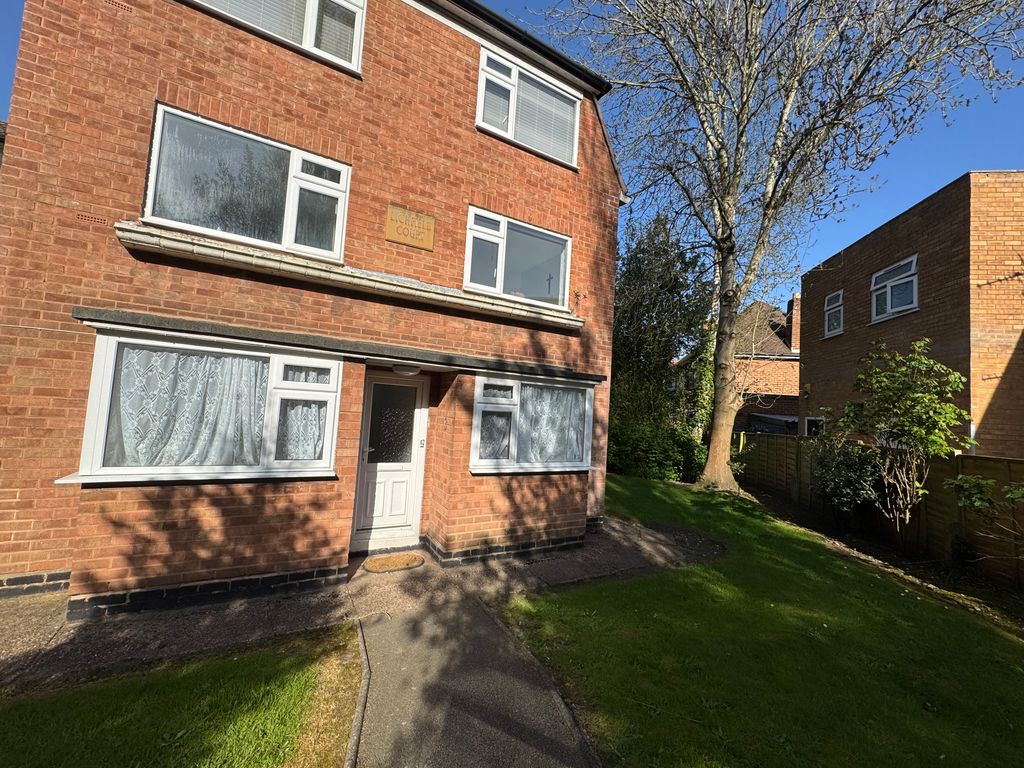 Property photo 1 of 7