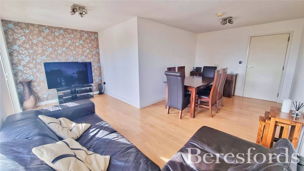 Property photo 2 of 15 Picture 2