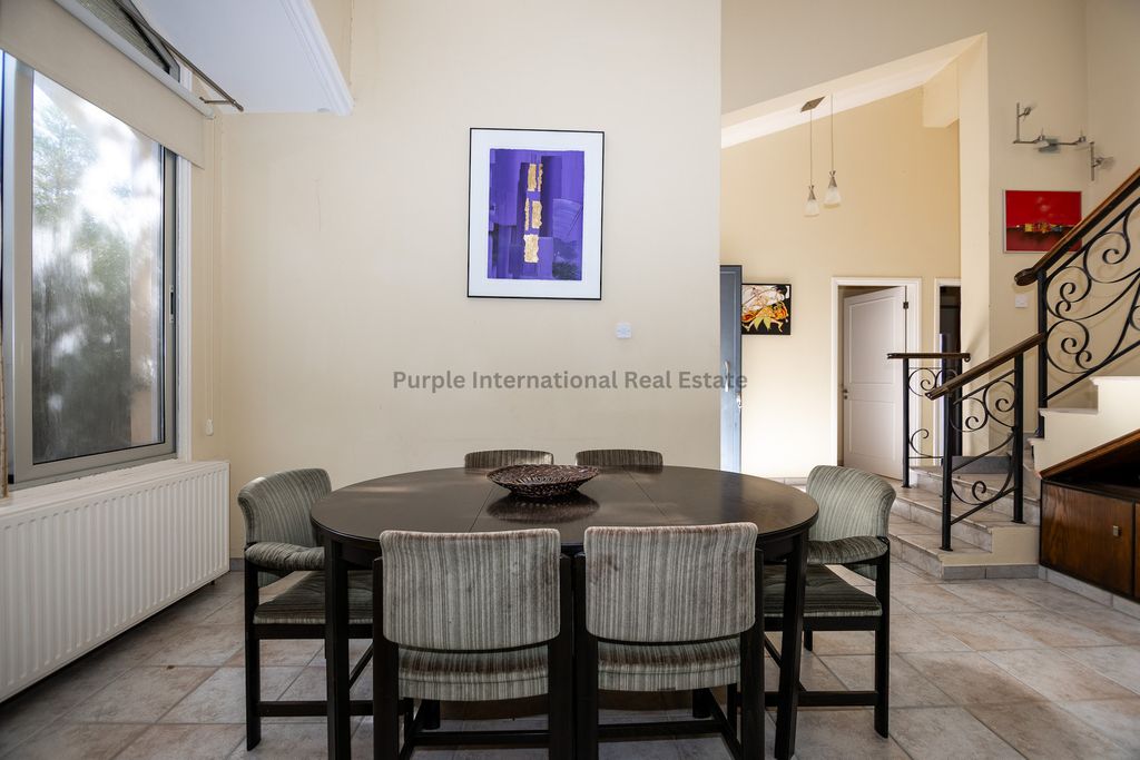 Property photo 3 of 29