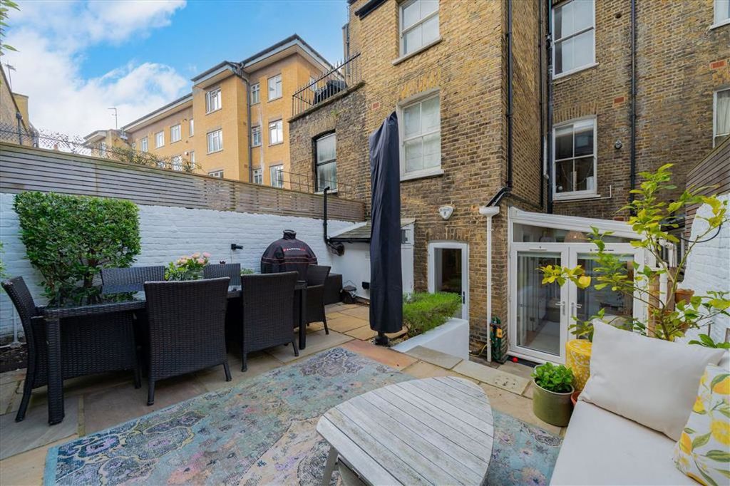 Property photo 1 of 7