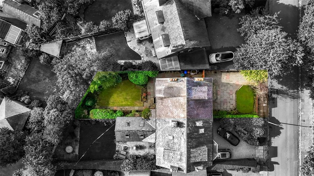 Property photo 2 of 30 Picture No. 33