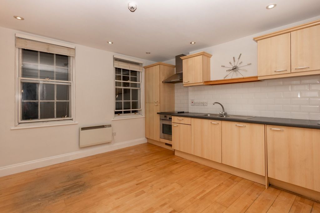 Property photo 2 of 7 Picture No. 01