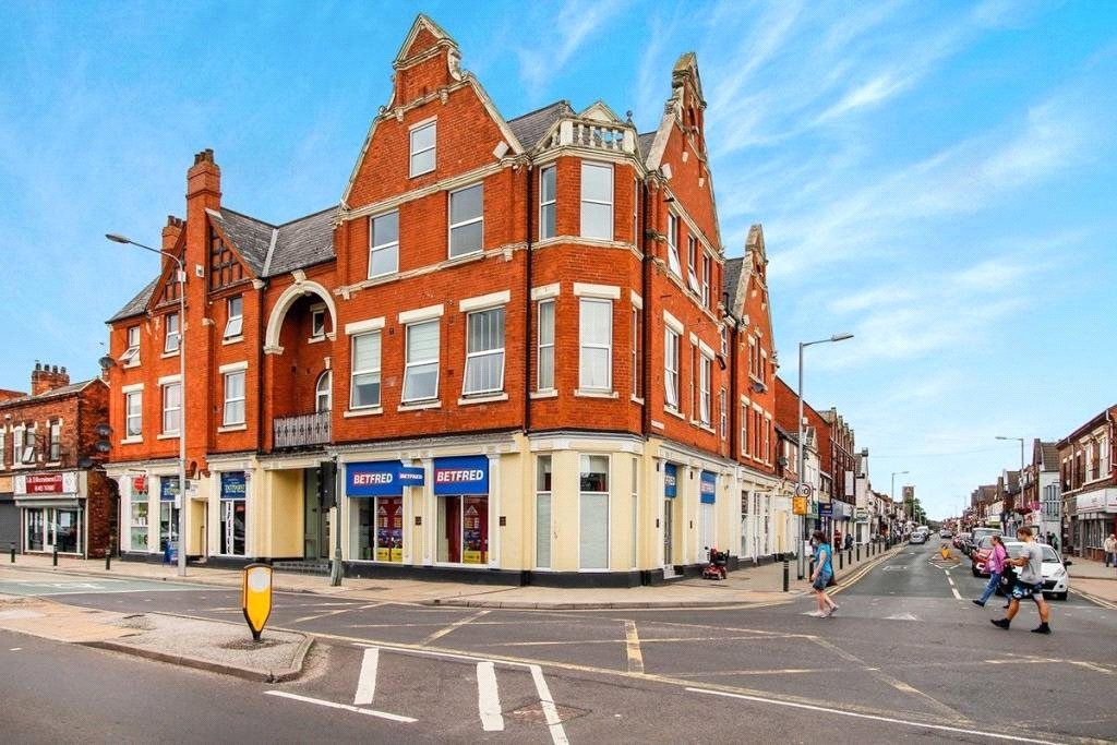 Property photo 1 of 12 Front