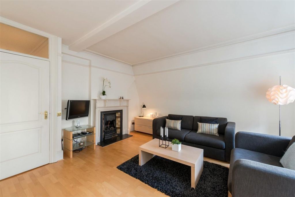 Property photo 1 of 10 Image