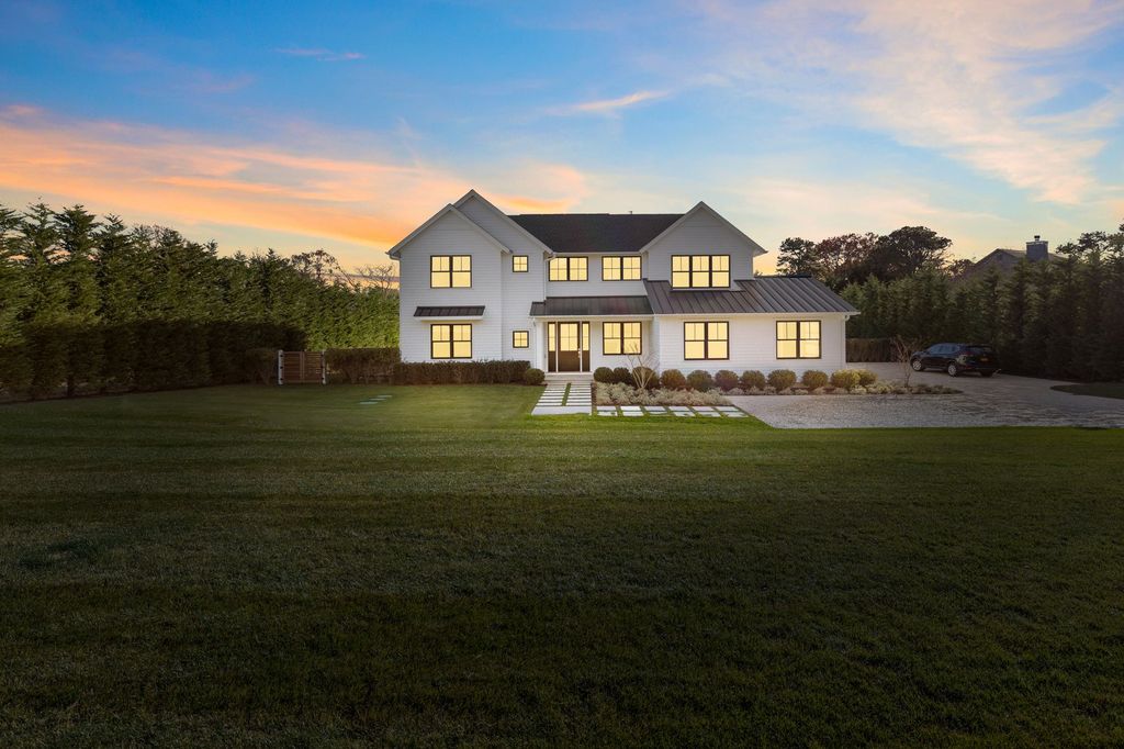 Property photo 2 of 50