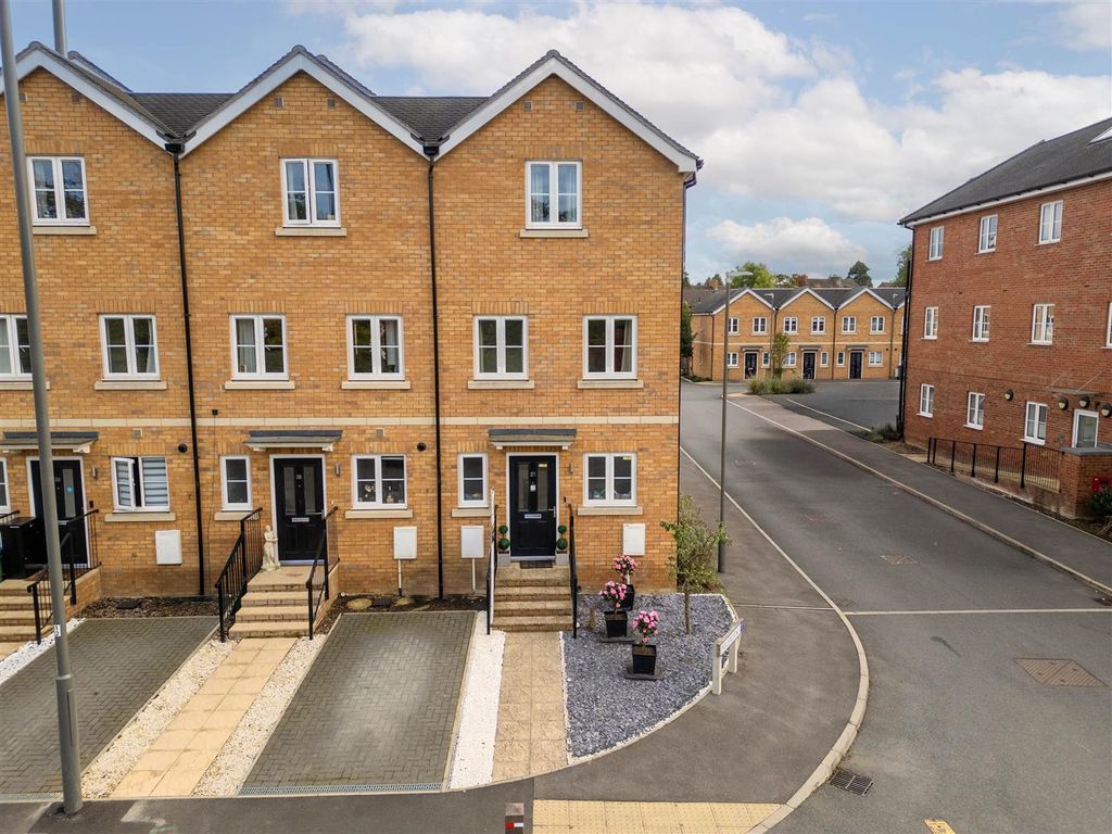 Property photo 1 of 16 Dji_0215-Hdr-Edit.Jpg