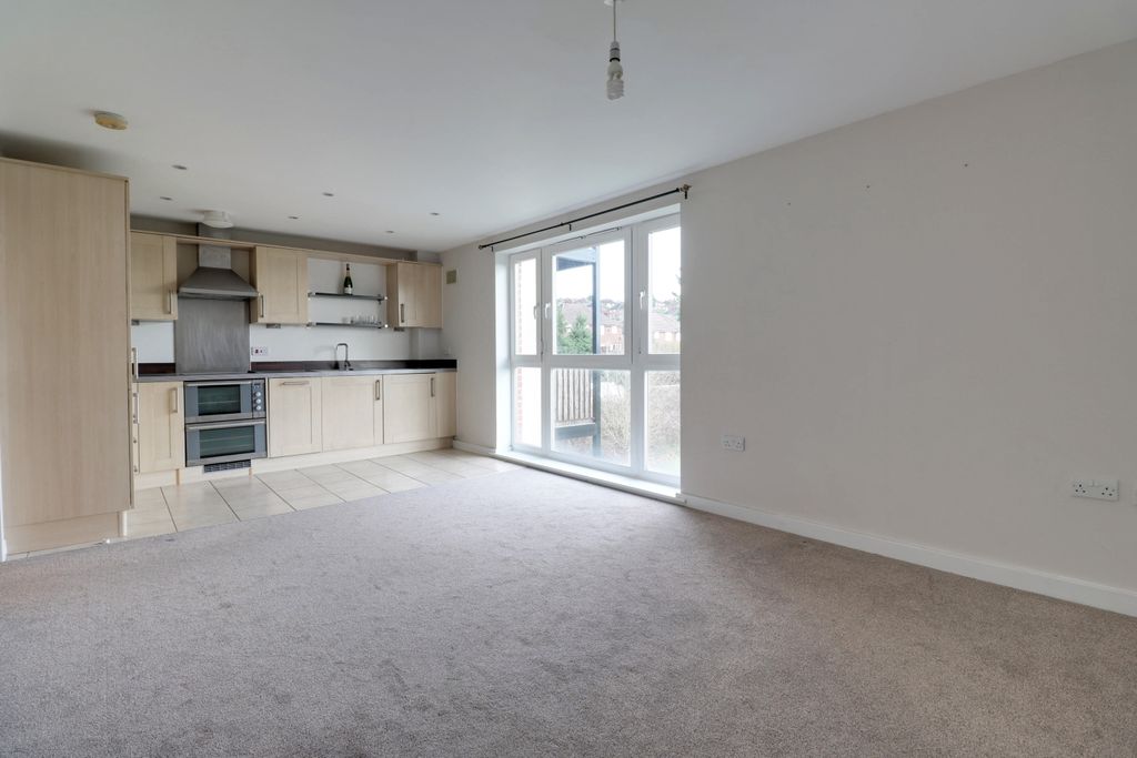 Property photo 3 of 10 Living Room